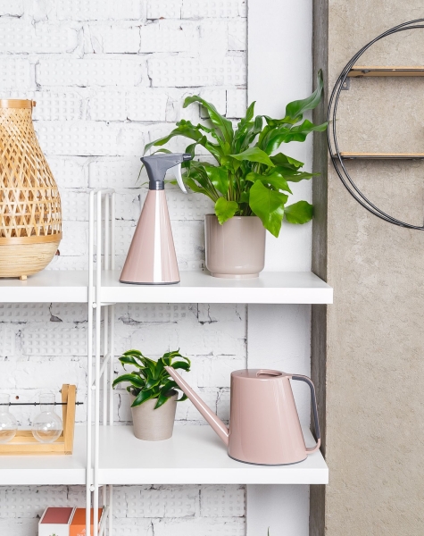 Опрыскиватель для комнатных цветов Loft (пудровый) Опрыскиватель для комнатных цветов Loft (пудровый)